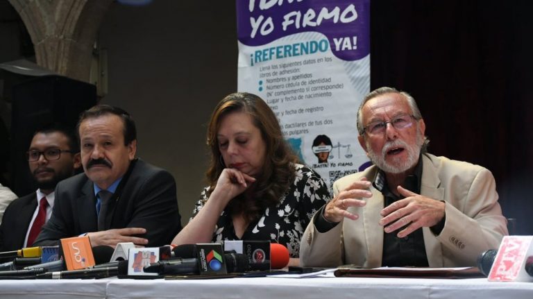 Conferencia de prensa juristas independientes Foto: Página Siete