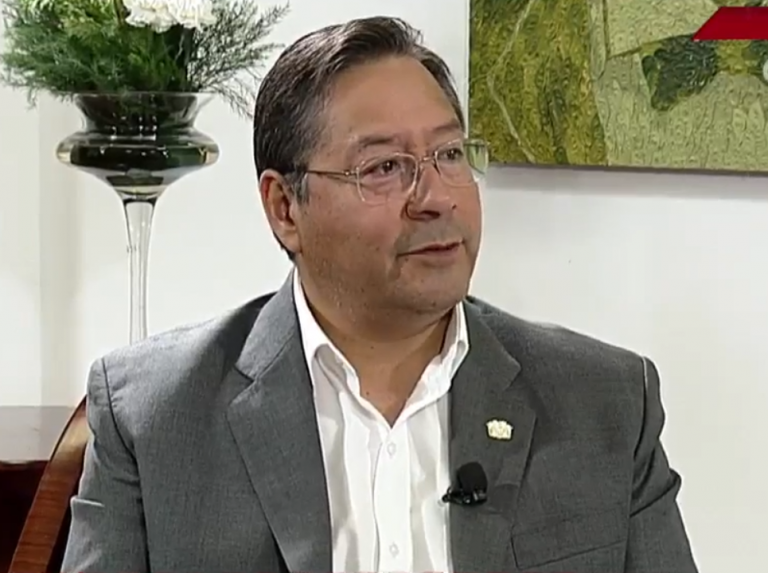 Presidente Luis Arce en entrevista