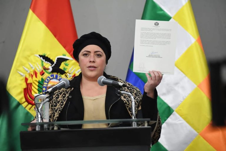 Ministra de la Presidencia, María Nela Prada.