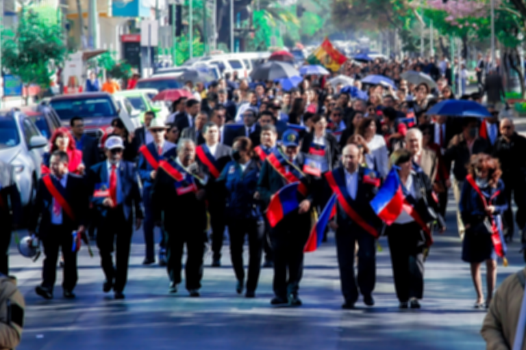 Docentes, trabajadores, administrativos y estudiantes de la UMSS en Cochabamba /Imagen de referencia/ Foto: TIEMPO UNIVERSITARIO UMSS CBBA