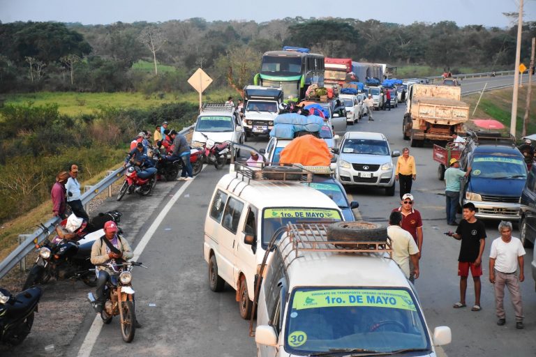 Medidas de presión por el puente binacional /Foto: Correo del Sur