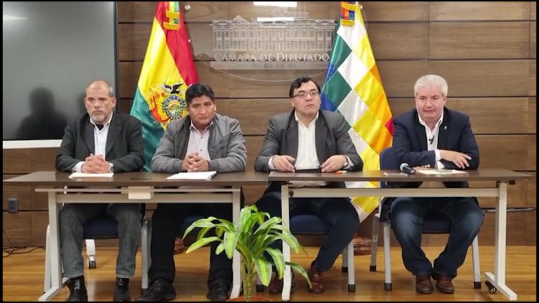 Conferencia de prensa jefes de bancada y pdte de Diputados