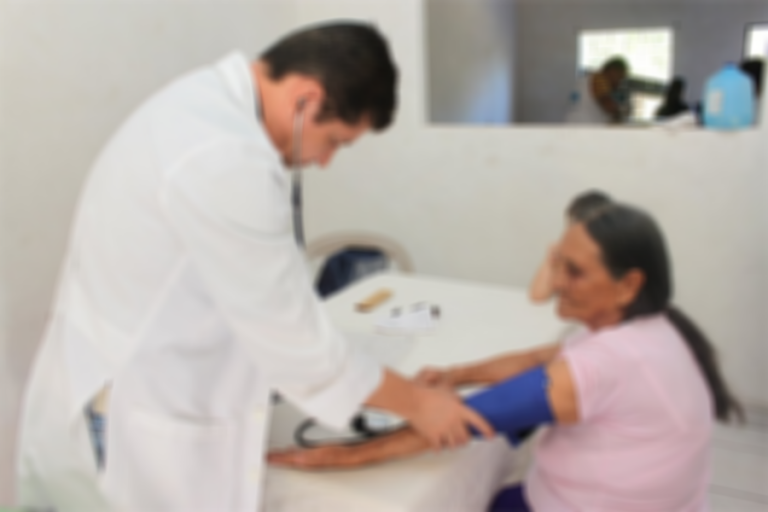 Médico boliviano Imagen de referencia /Foto: Ministerio de Salud