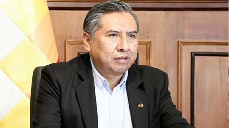 Canciller Rogelio Mayta