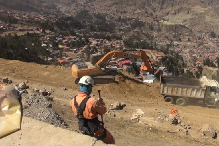 Trabajos de la alcaldía de La Paz en San Antonio /Foto: AMUN