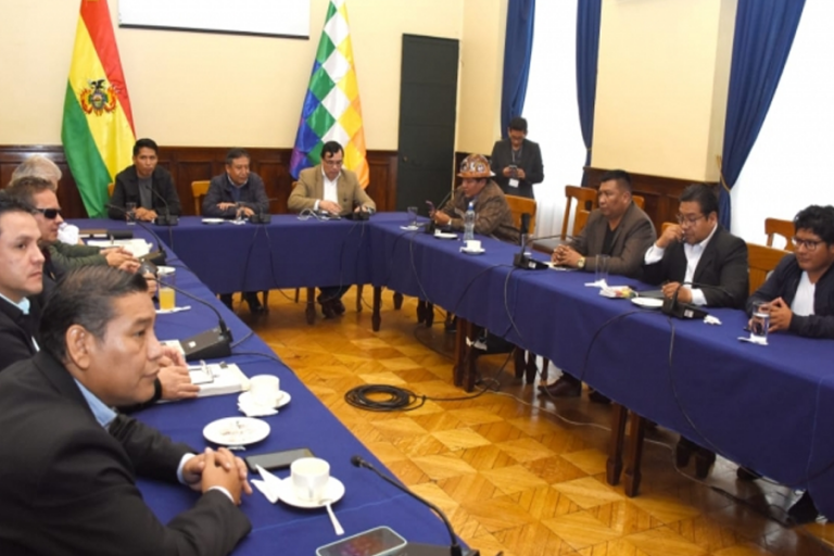 Reunión de representantes legislativos / Foto: APG