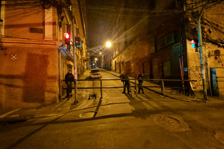 Resguardo alrededor de Plaza Murillo en La Paz /Foto: Radio Éxito