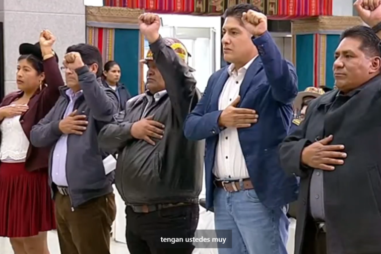 Posesionan a nuevos ministros