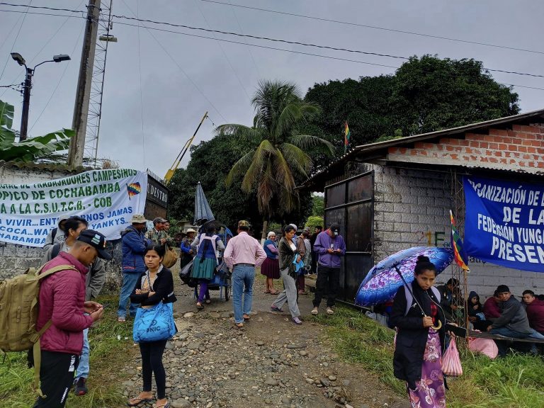 Toman UDESTRO en el trópico de Cochabamba /Foto: Radio Kawsachun Coca/