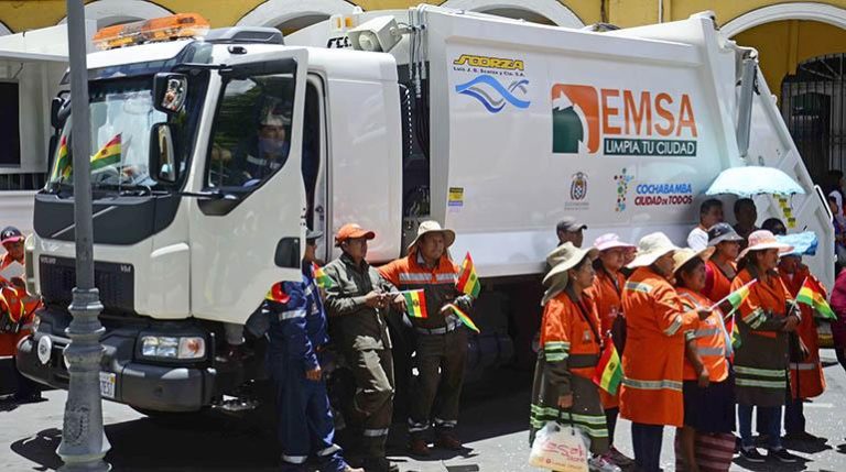 El recojo de residuos sólidos en Cochabamba