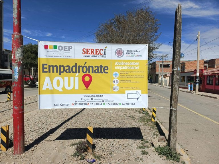 Punto de empadronamiento /Foto: SERECI ORURO/