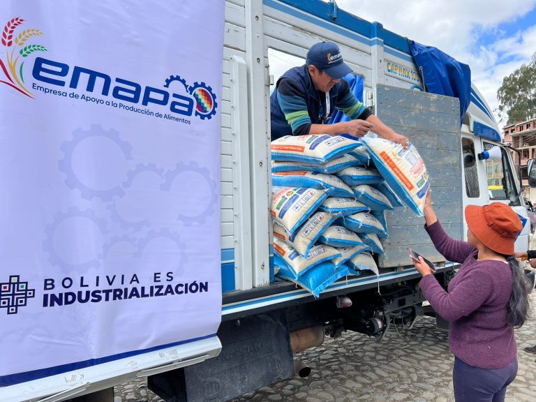 Venta de arroz de Emapa /Foto: EMAPA/