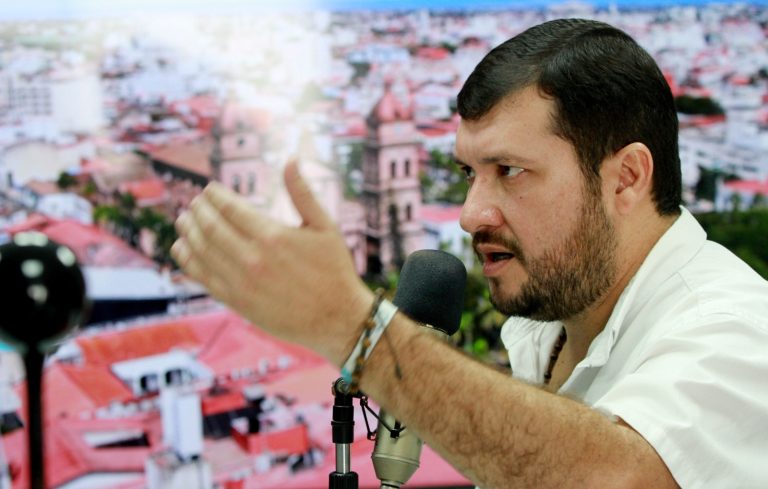 Stello Cochabamanidis -Comité Pro Santa Cruz