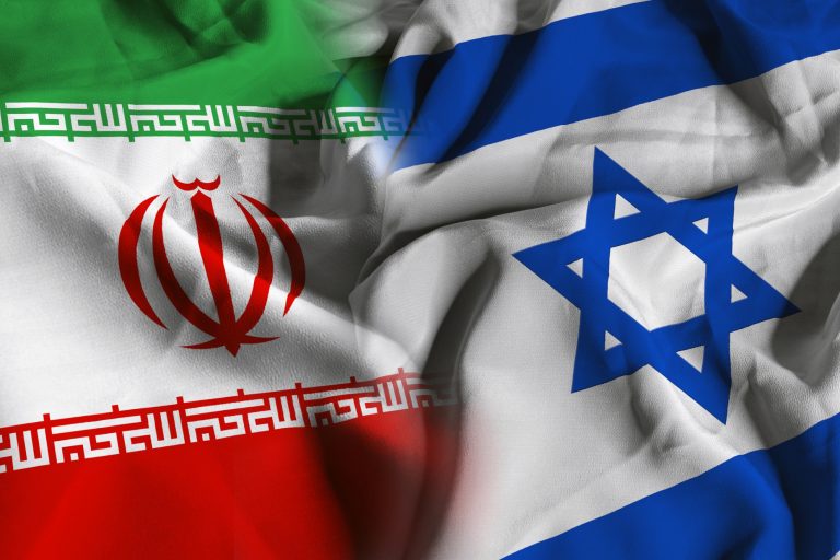 Banderas de Irán e Israel /Imagen de referencia/