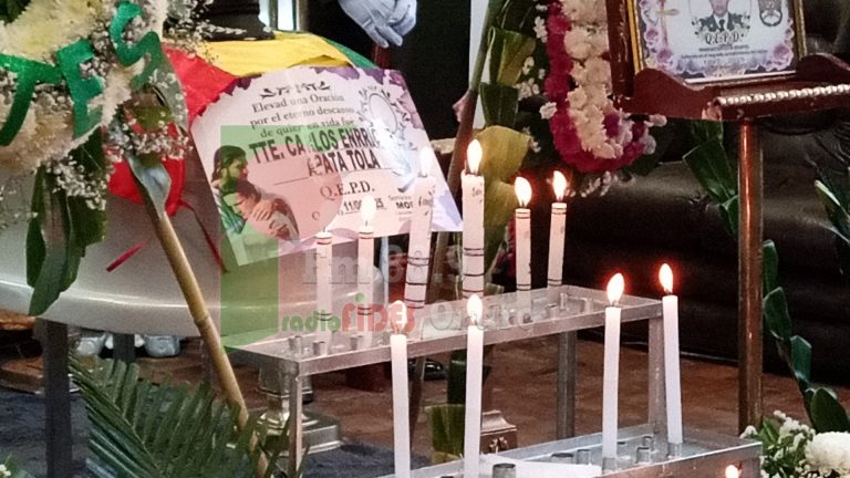 Funeral del Teniente Apata en Oruro