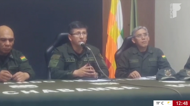 Conferencia de prensa Comando de la Policía de Cochabamba