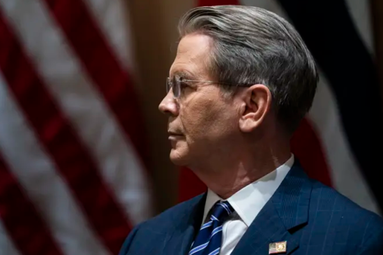 Archivo - El secretario del Tesoro de EEUU, Scott Bessent - Europa Press/Contacto/Al Drago - Pool via CNP