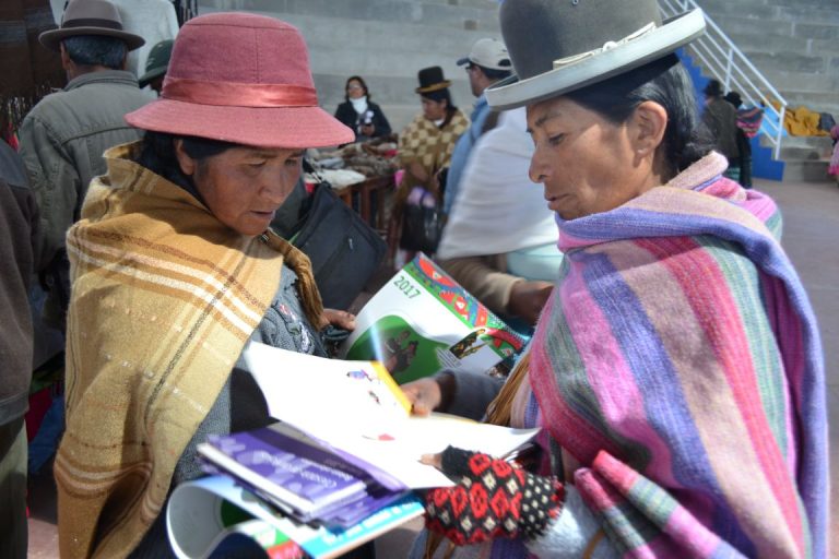 Mujeres en Bolivia / Foto: alianzaporlasolidaridad.org /