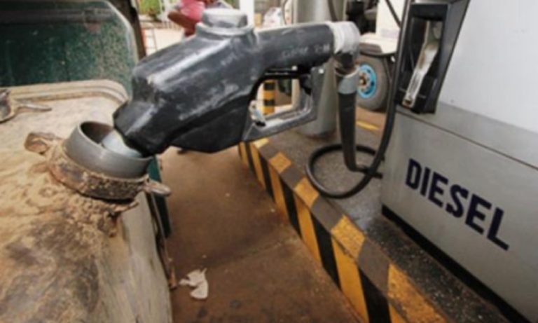 Diesel / combustibles / imagen de referencia /