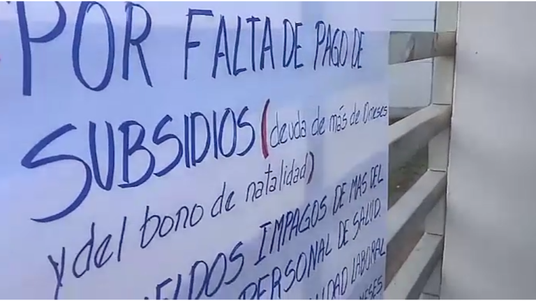 Paro de trabajadores en salud de Santa Cruz