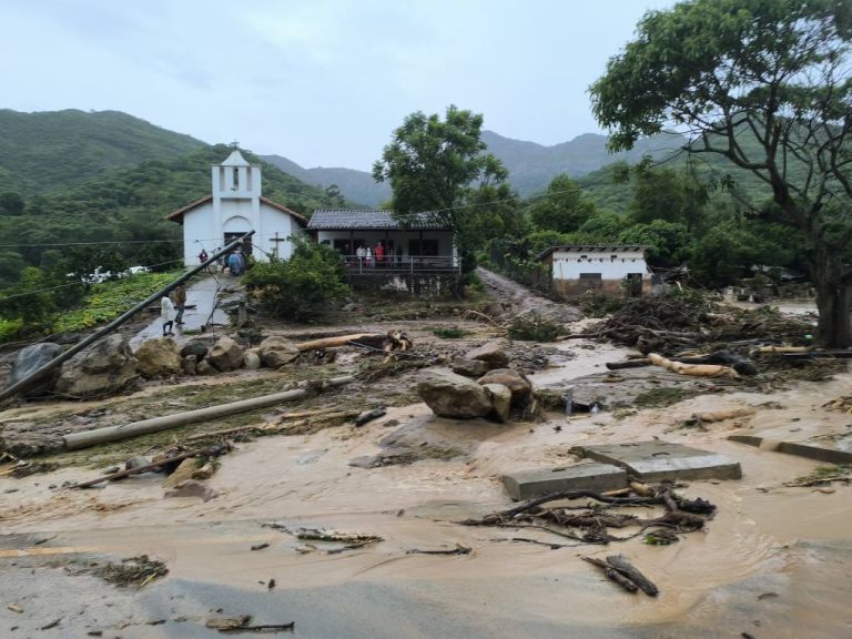 Cívicos cruceños reportan una decena de desaparecidos en Achira–Samaipata y piden ayuda a las autoridades Lluvias afectan al municipio de Samaipata /Foto: Alcaldía de Samaipata/