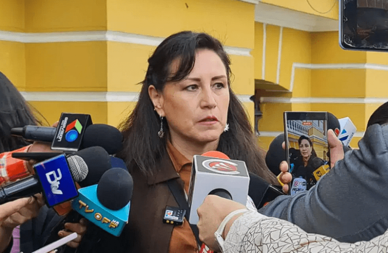 Magistrada del TCP Paola Prudencio