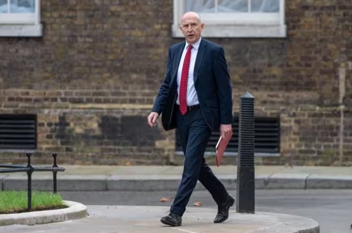 Rusia.-AMP.- Reino Unido denuncia que un buque ruso apuntó con láseres a aviones británicos tras incursión en sus aguas El ministro de Defensa de Reino Unido, John Healey - Europa Press/Contacto/Thomas Krych