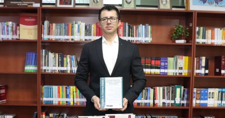 Freddy Vidovic - Exministro de Justicia