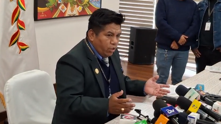 René Flores - viceministro de Coordinación con Movimientos Sociales.