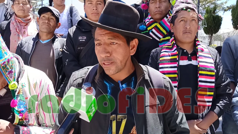 Campesinos en Potosí dan 24 horas al gobierno para anular Decreto 5503 y amenazan con bloqueos Simeón Serrano - Ejecutivo del sector