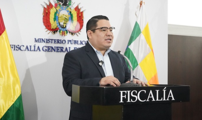 Fiscalía anuncia trabajo continuo y sin receso durante las fiestas de fin de año Roger Mariaca - Fiscal General del Estado